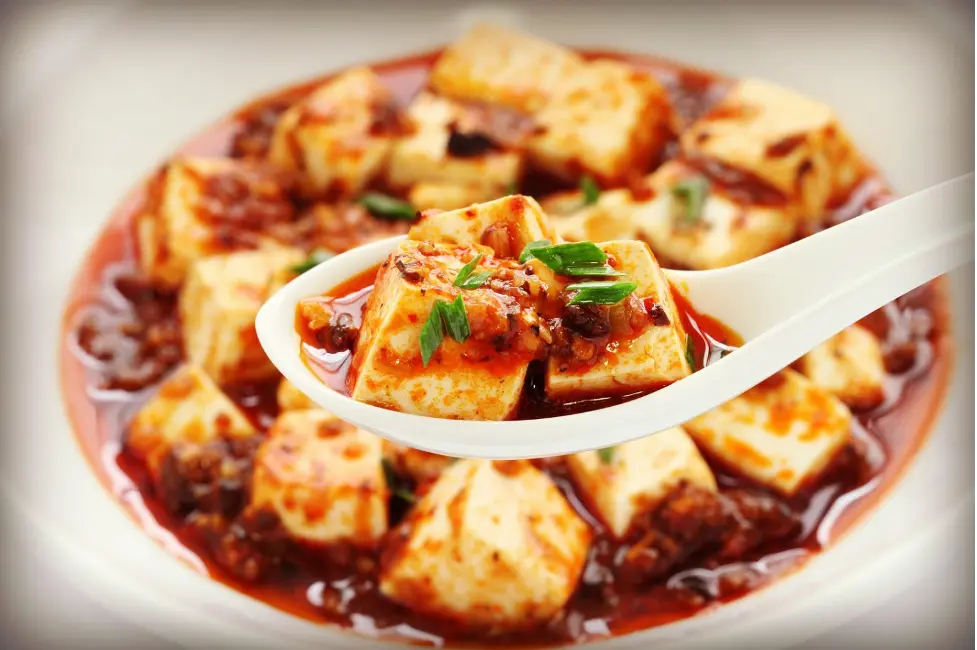 Nấu món chay ngon đãi tiệc Đậu hũ sốt Tứ Xuyên chay
