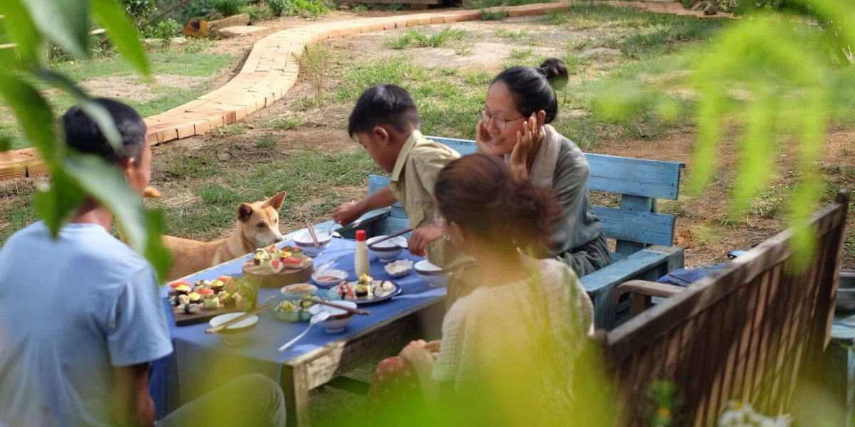câu chuyện ăn chay của cặp đôi đặc biệt đi tìm bình yên 